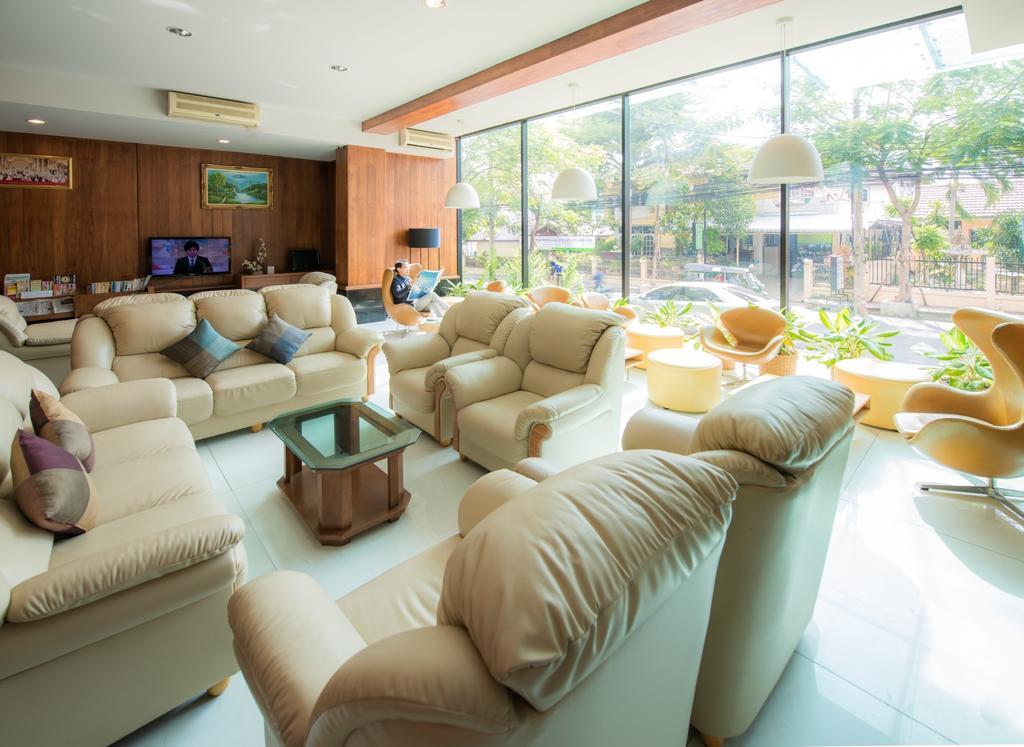 Laemtong Serviced Apartment Si Racha Luaran gambar