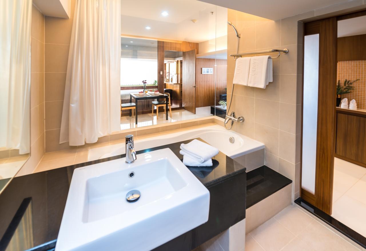 Laemtong Serviced Apartment Si Racha Luaran gambar